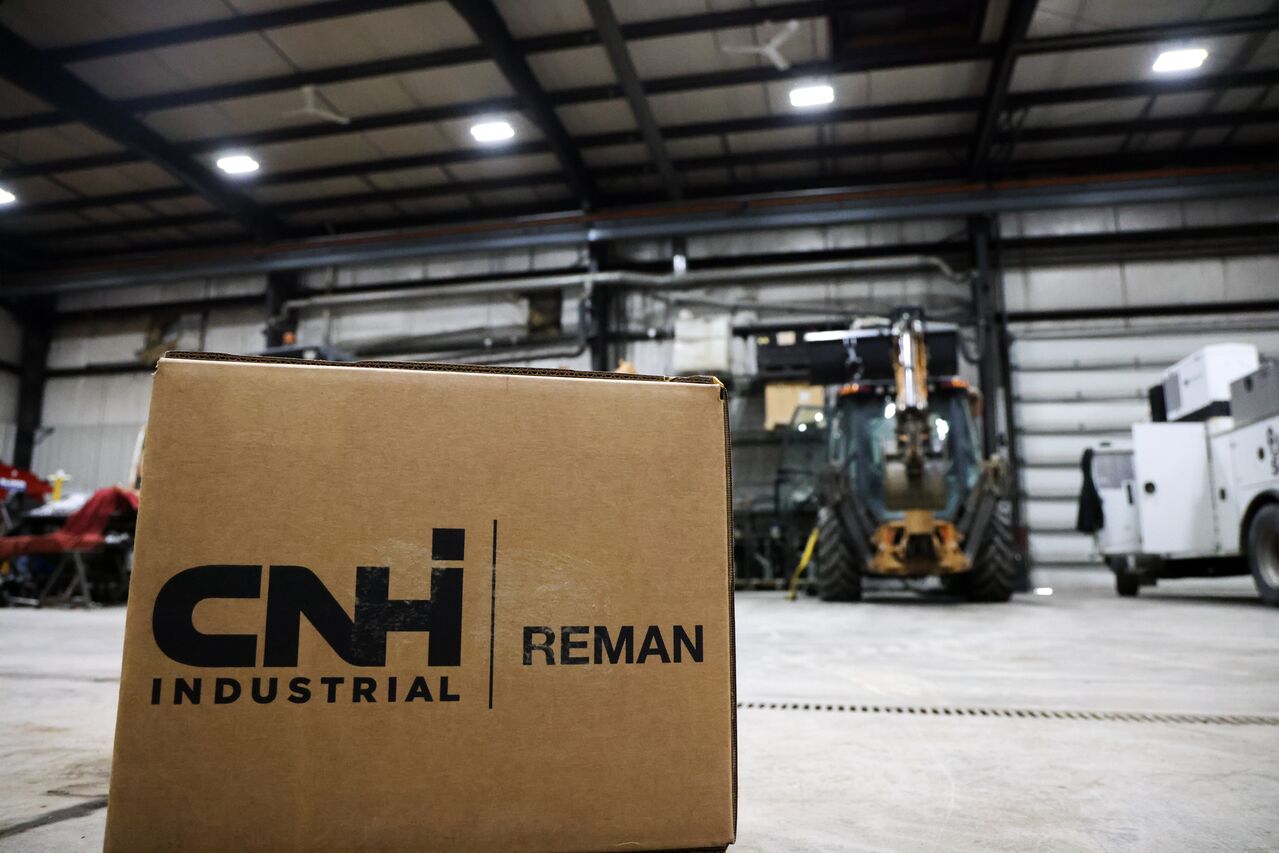 CNH Reman parts box CNHi Reman Box