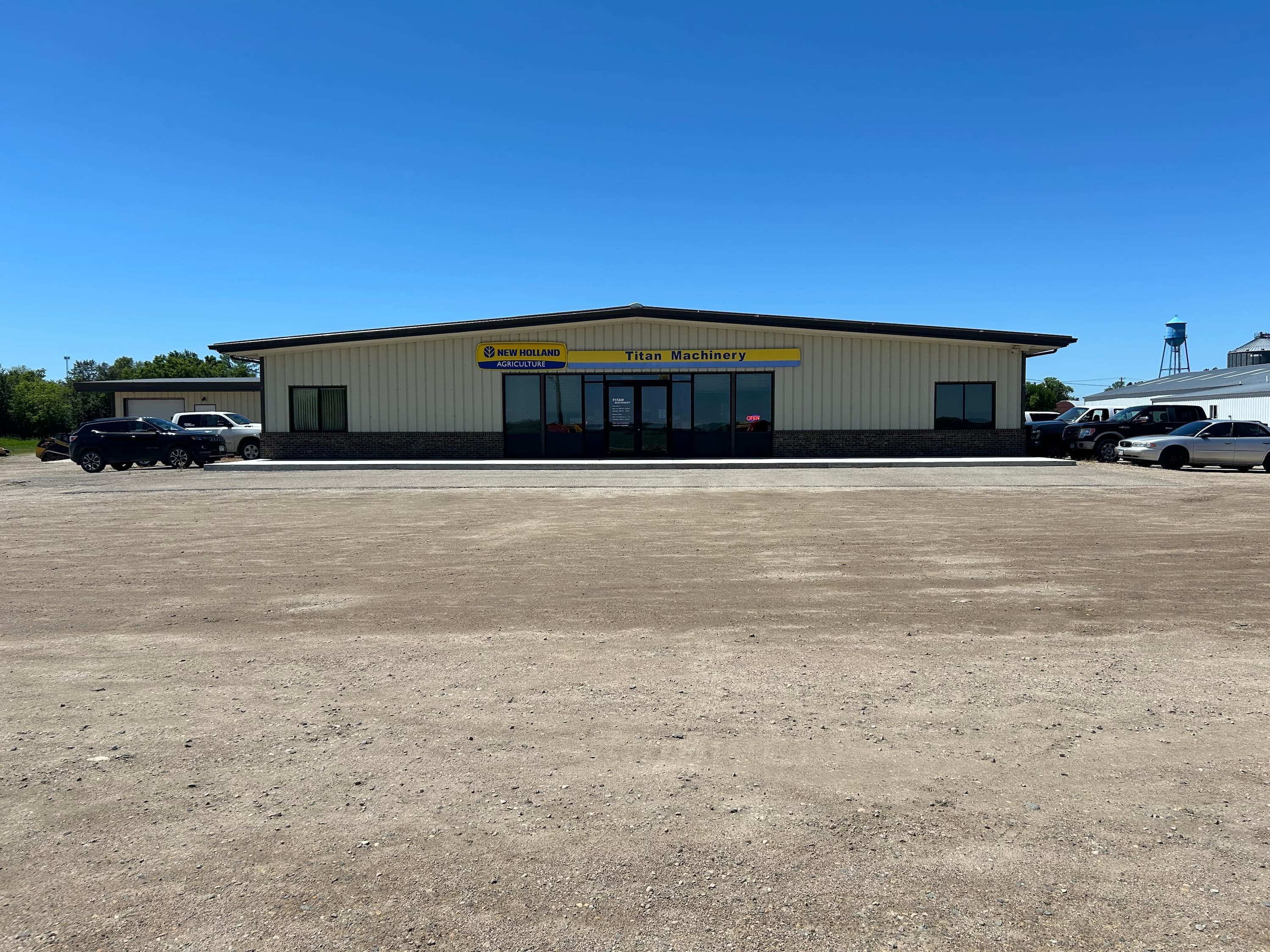 Titan Machinery Winger