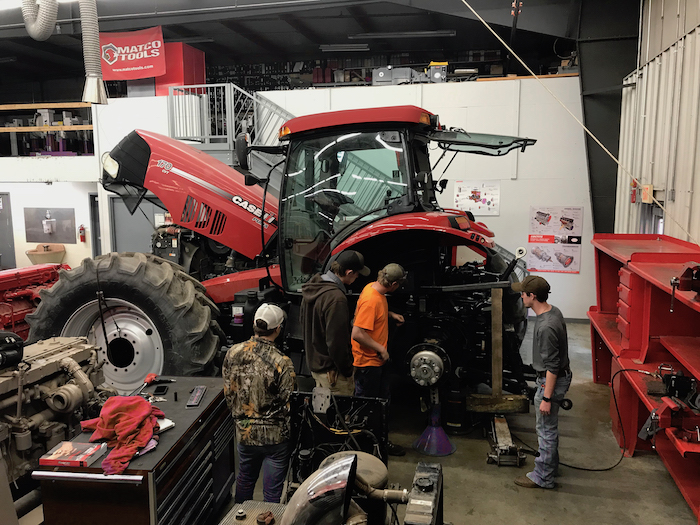 Case-IH-Tractor-for-Training Case-IH-Tractor-for-Training