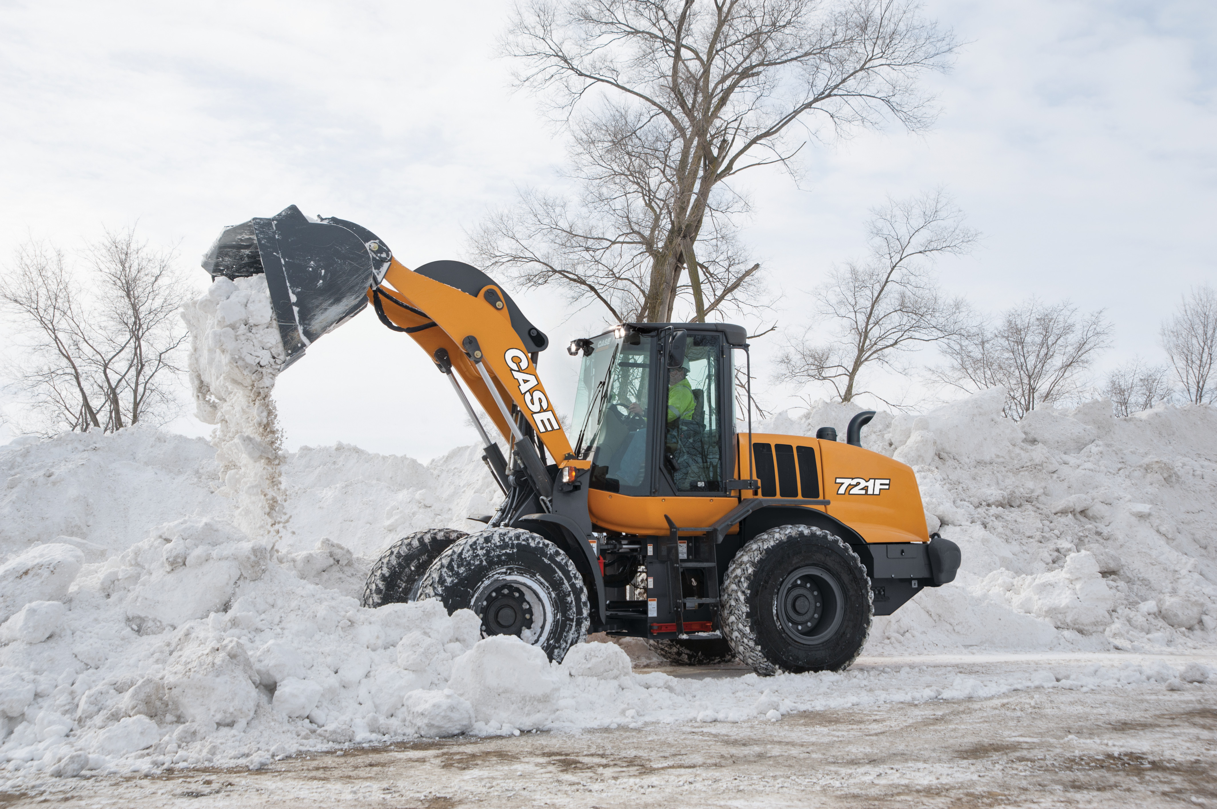 CASE Wheel Loader Moving Snow