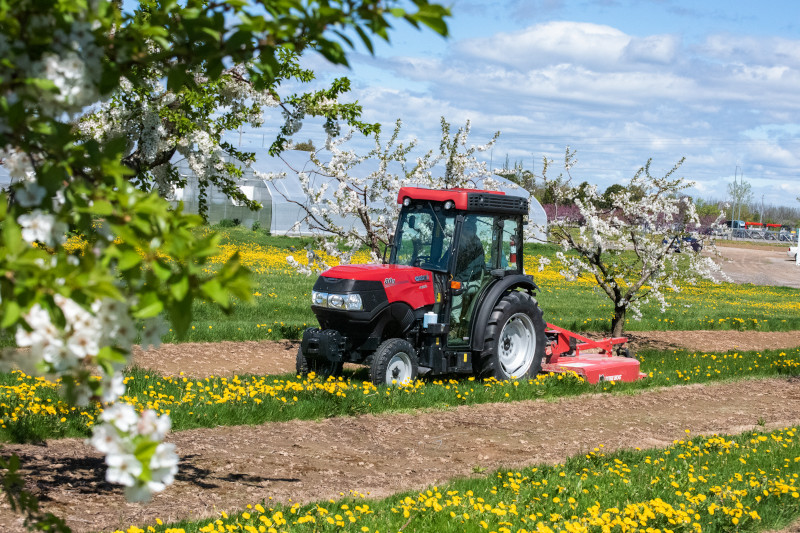 Farmall 80N with mower