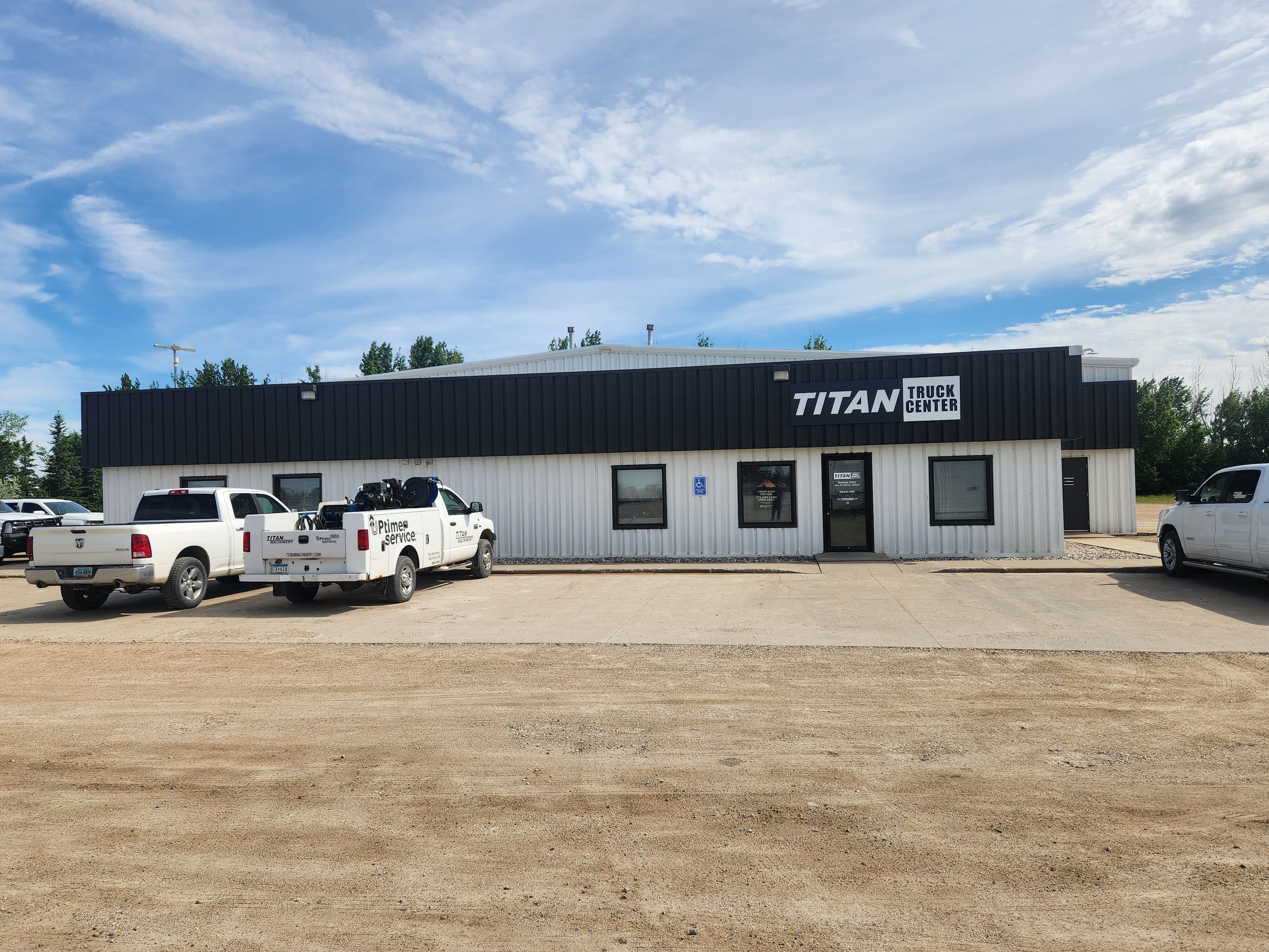 Titan Machinery Glyndon (Moorhead Truck Center)